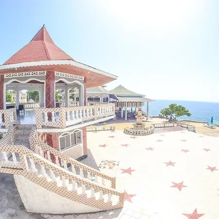 Kaiser Hotel- Negril West End